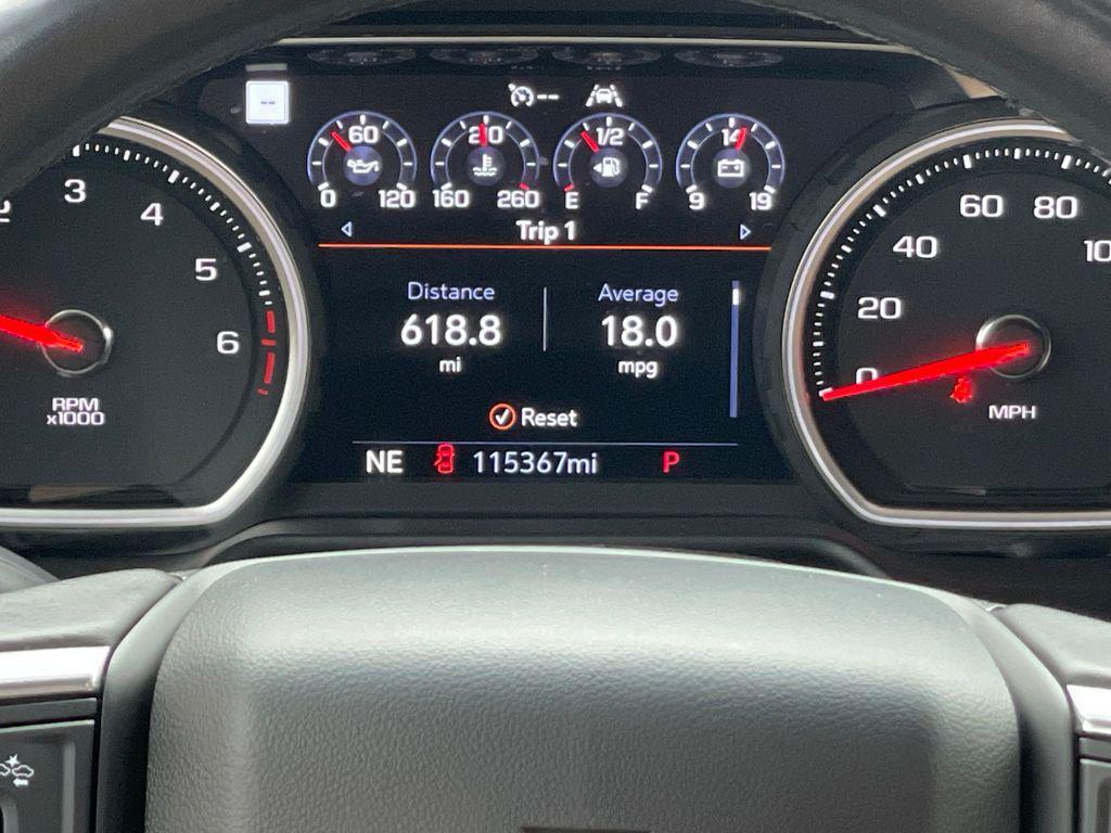 used 2021 Chevrolet Suburban car, priced at $34,590