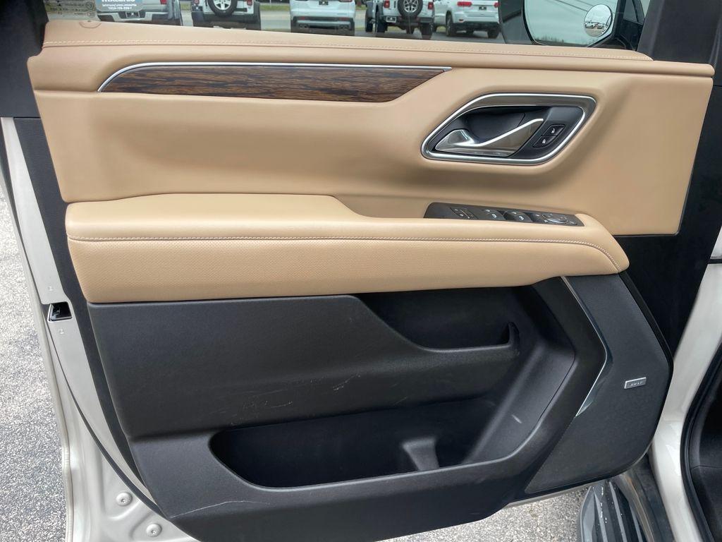 used 2021 Chevrolet Suburban car, priced at $34,590