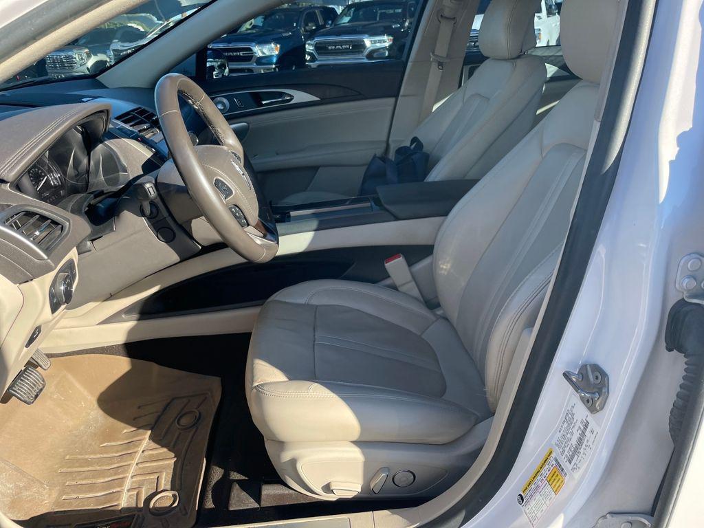 used 2019 Lincoln MKZ Hybrid car, priced at $17,407