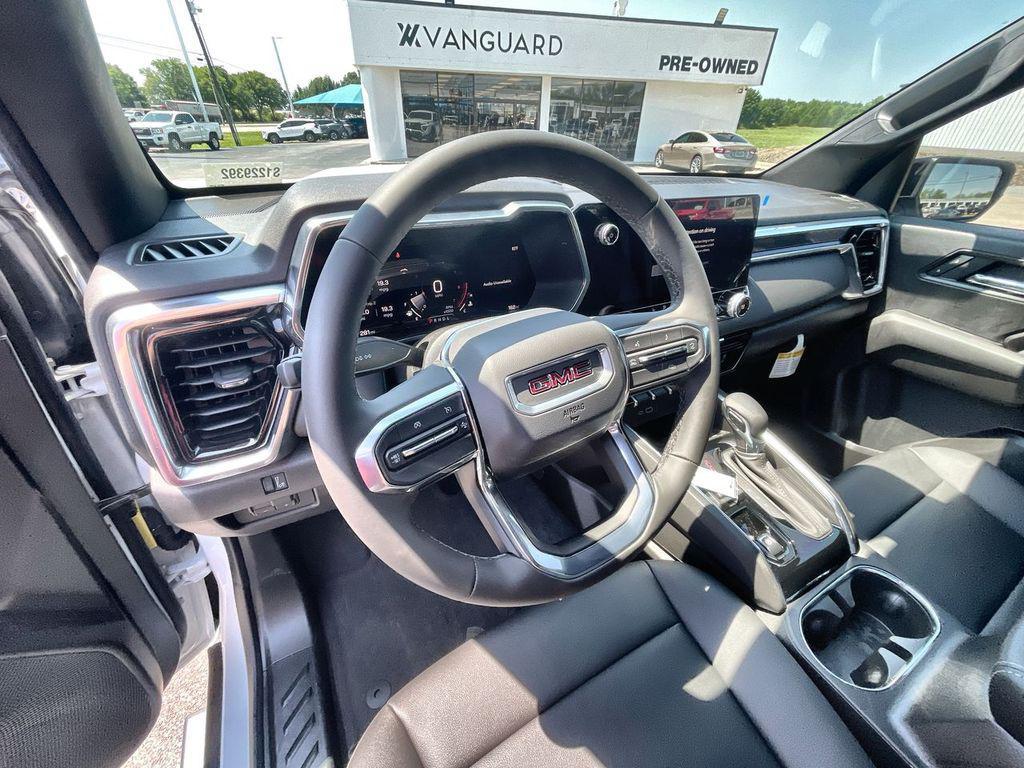 new 2025 GMC Canyon car, priced at $38,161