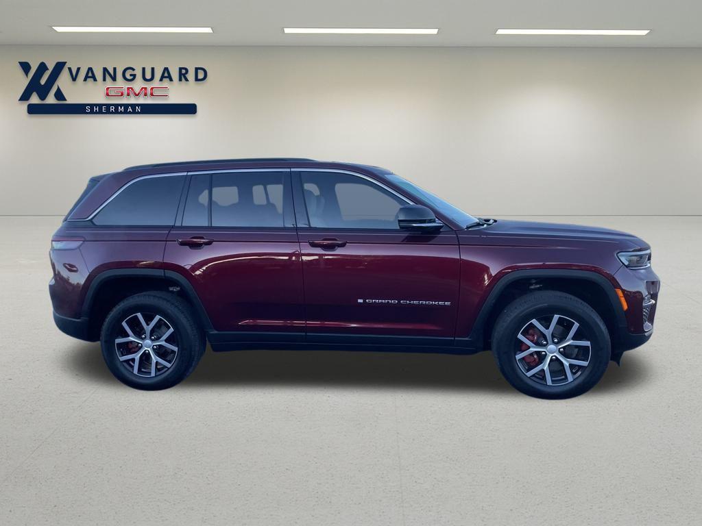 used 2025 Jeep Grand Cherokee car, priced at $35,797
