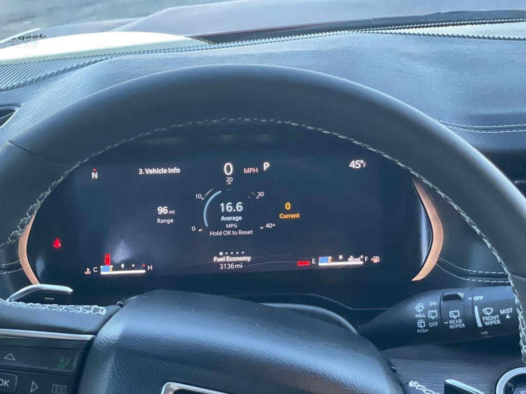 used 2025 Jeep Grand Cherokee car, priced at $35,797