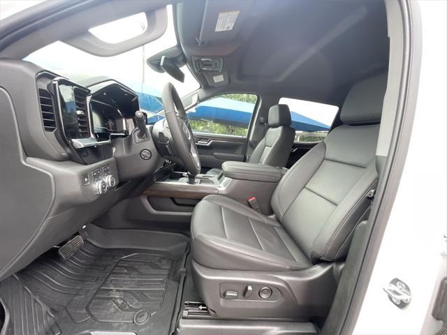 new 2025 GMC Sierra 1500 car, priced at $59,643