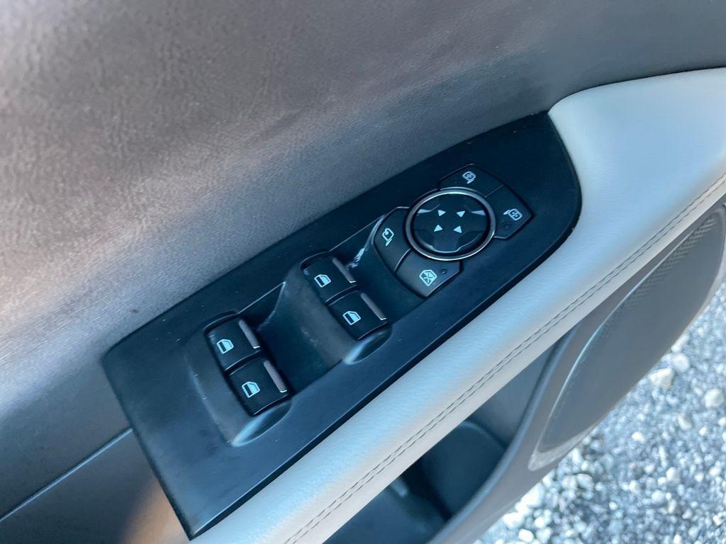 used 2022 Lincoln Nautilus car, priced at $23,486