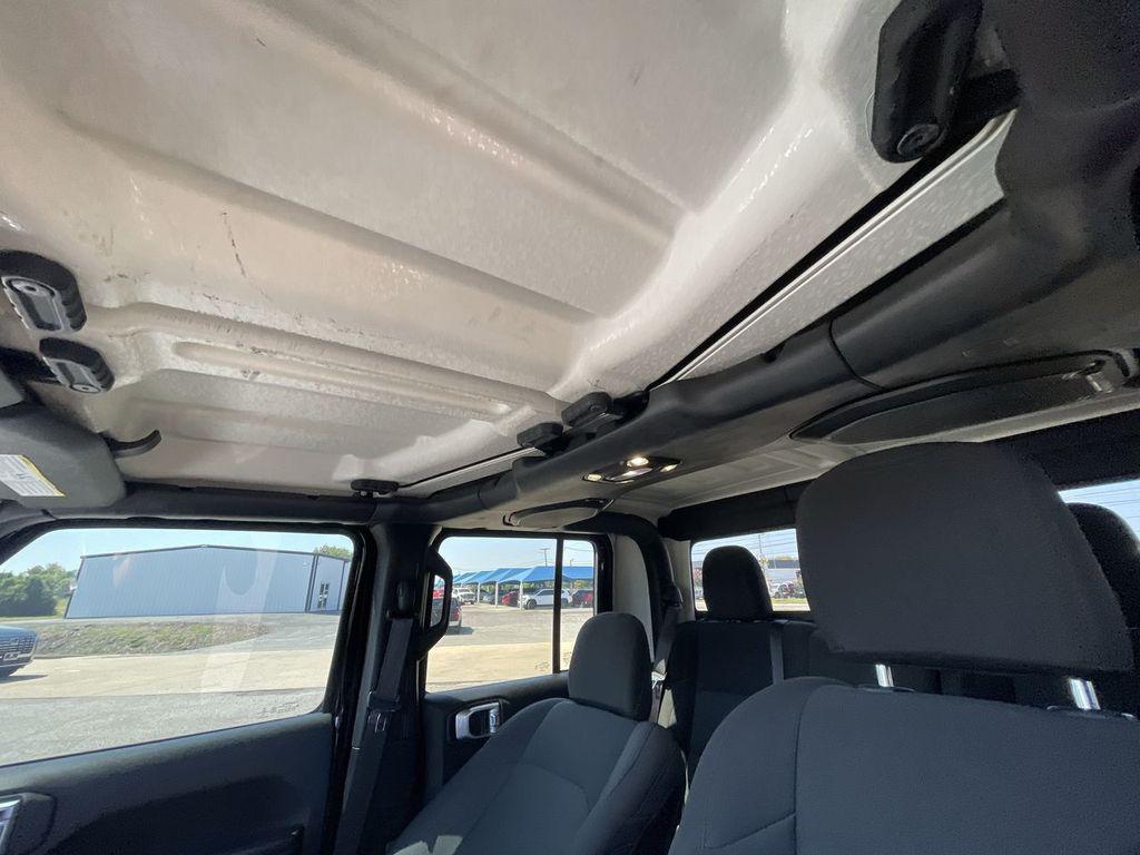 used 2020 Jeep Gladiator car, priced at $26,474