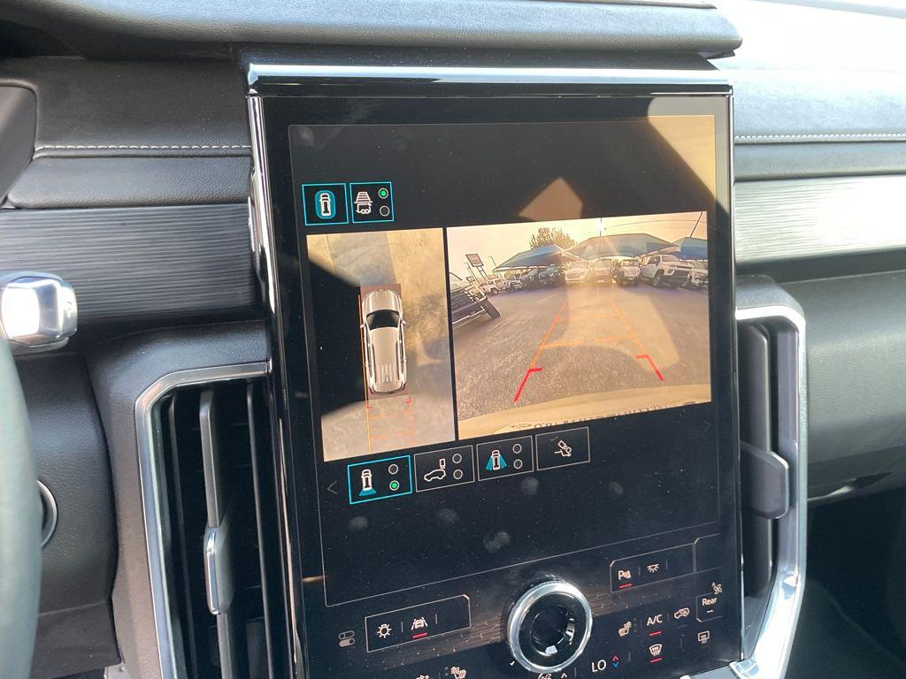 used 2025 GMC Acadia car, priced at $32,885