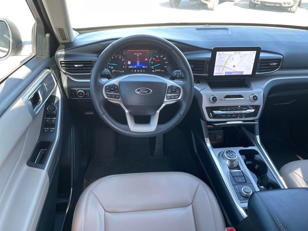 used 2023 Ford Explorer car, priced at $27,914