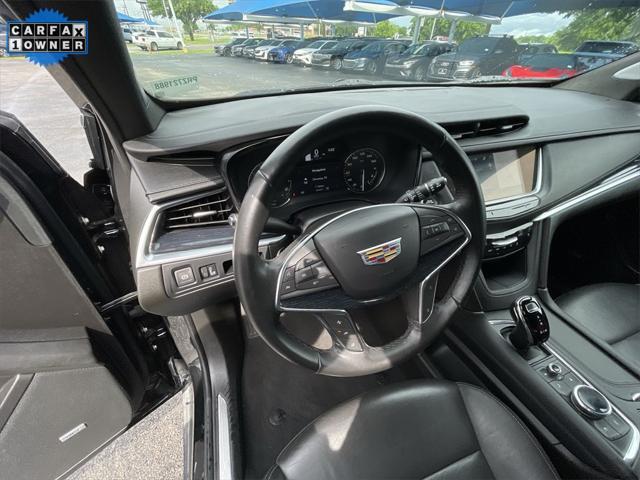 used 2024 Cadillac XT5 car, priced at $43,499