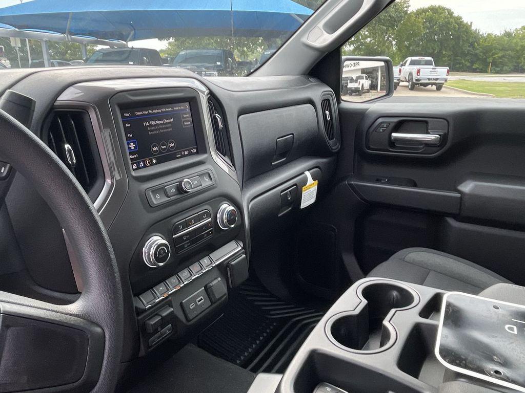 new 2026 GMC Sierra 1500 car, priced at $44,582