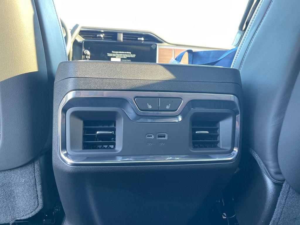 new 2026 GMC Sierra 2500 car, priced at $89,654