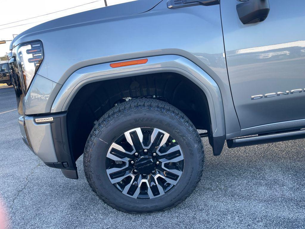new 2026 GMC Sierra 2500 car, priced at $89,654