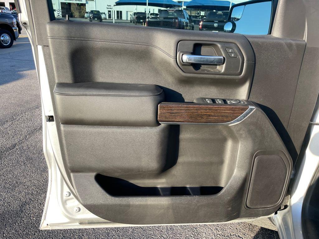 used 2021 GMC Sierra 1500 car, priced at $32,818