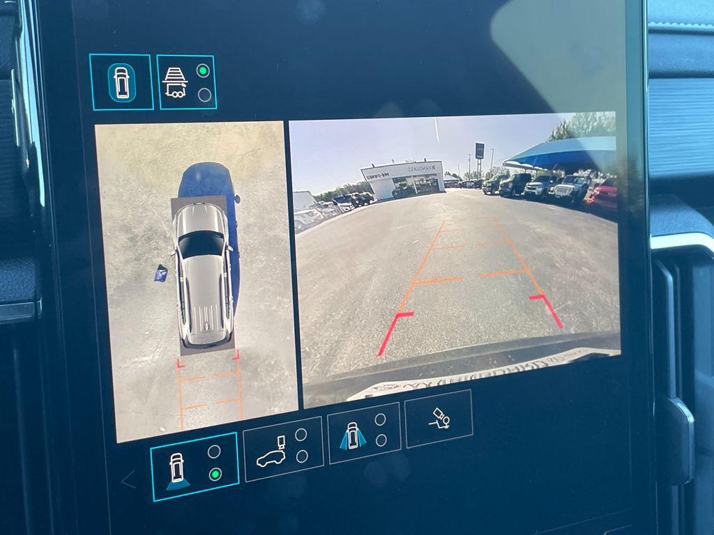 used 2025 GMC Acadia car, priced at $33,998