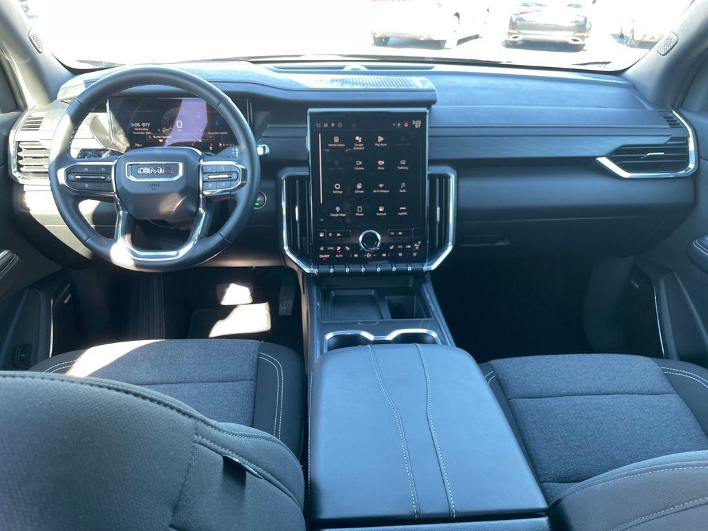 used 2025 GMC Acadia car, priced at $33,998