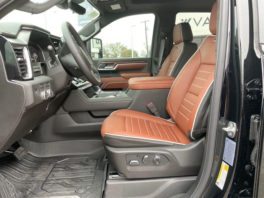 new 2026 GMC Sierra 2500 car, priced at $92,702