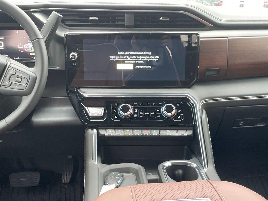 new 2026 GMC Sierra 2500 car, priced at $92,702
