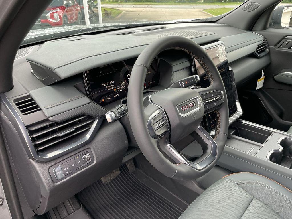 new 2025 GMC Acadia car, priced at $47,203