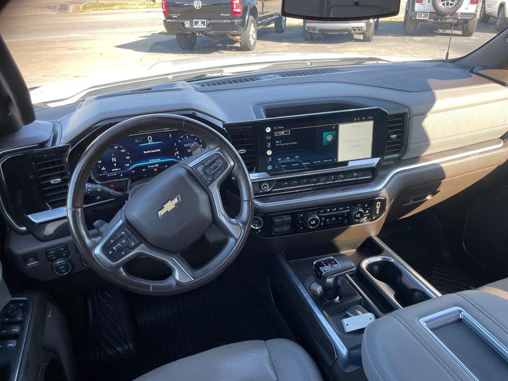 used 2022 Chevrolet Silverado 1500 car, priced at $35,986
