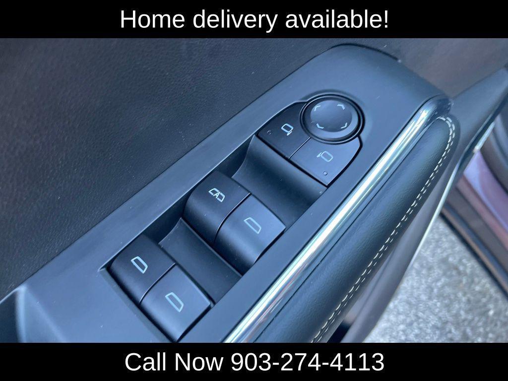 used 2025 GMC Acadia car, priced at $33,400