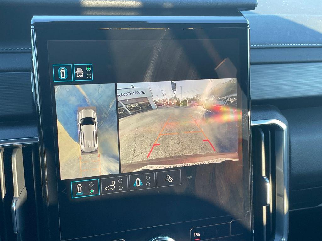 used 2025 GMC Acadia car, priced at $33,371