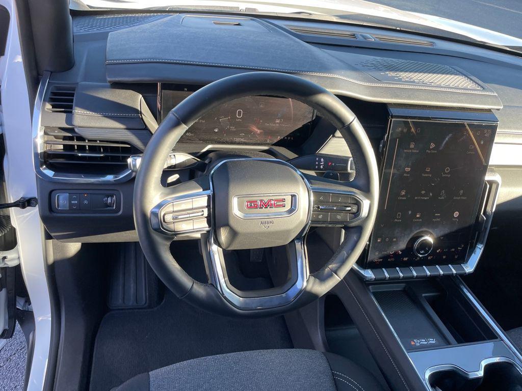 used 2025 GMC Acadia car, priced at $33,643