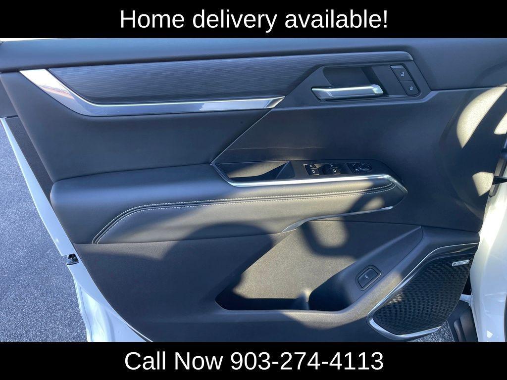 used 2025 GMC Acadia car, priced at $32,700