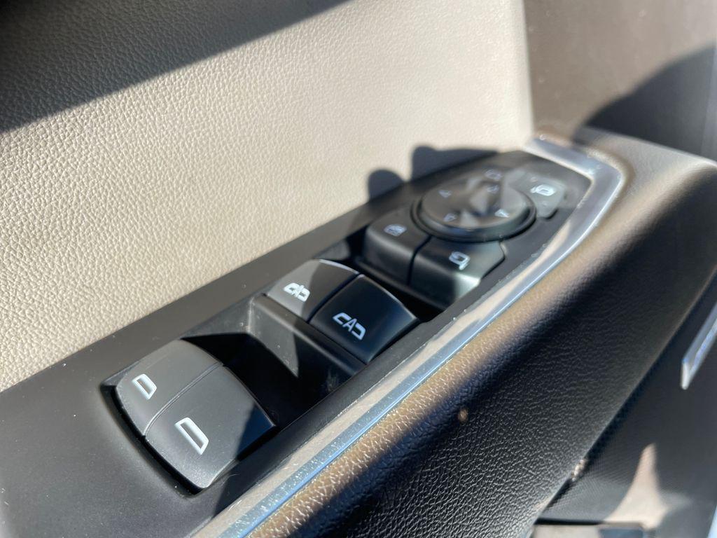 used 2023 GMC Sierra 1500 car, priced at $45,562