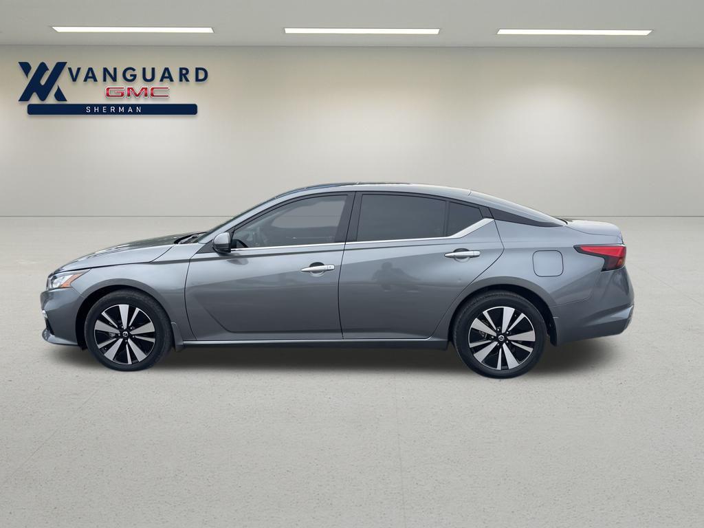 used 2022 Nissan Altima car, priced at $19,999