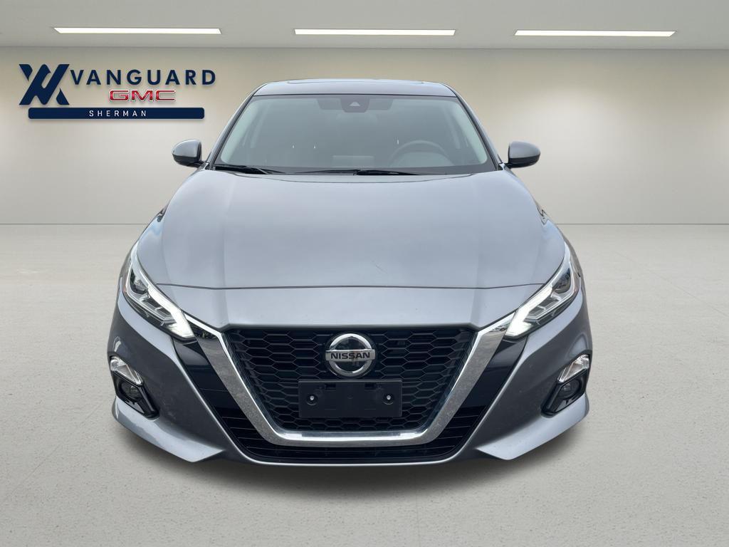 used 2022 Nissan Altima car, priced at $19,999