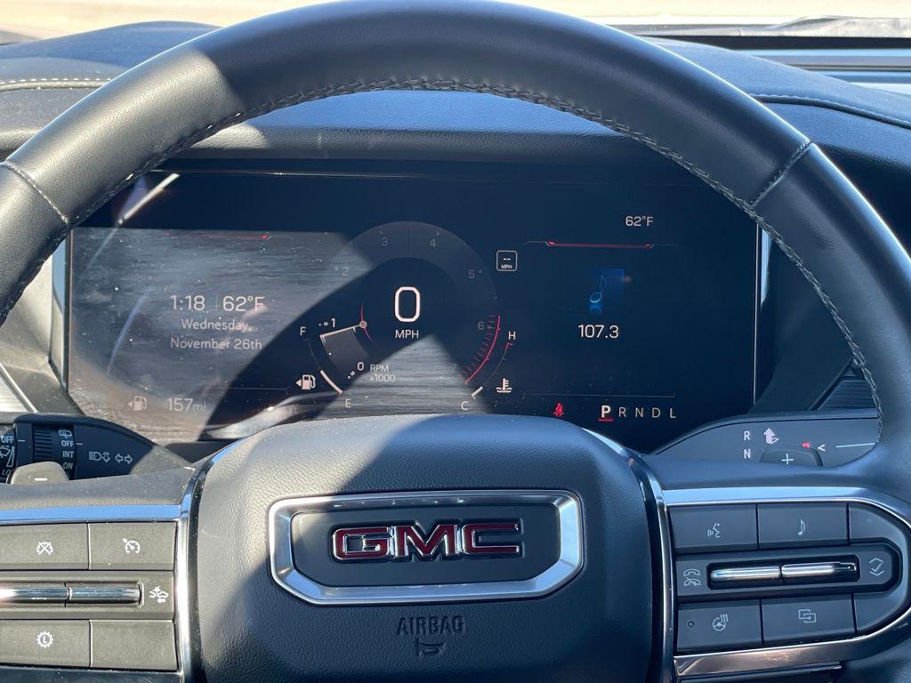 used 2025 GMC Acadia car, priced at $34,227