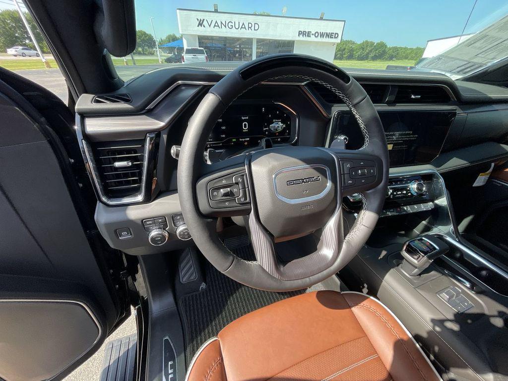 new 2025 GMC Sierra 1500 car, priced at $73,578