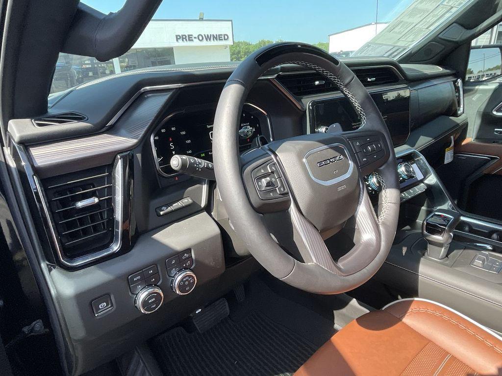 new 2025 GMC Sierra 1500 car, priced at $73,578