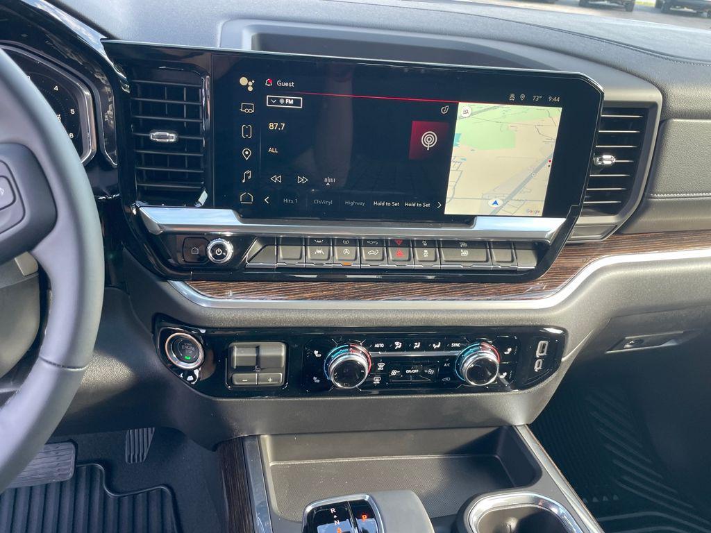 new 2026 GMC Sierra 1500 car, priced at $51,077