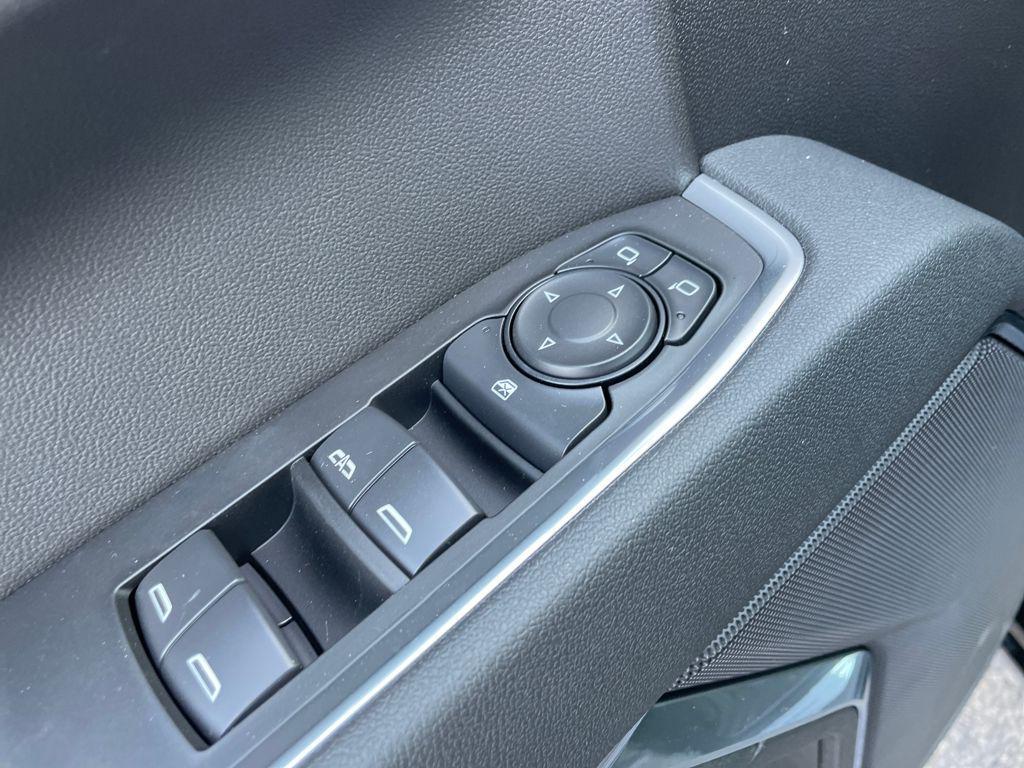 new 2026 GMC Sierra 1500 car, priced at $51,077