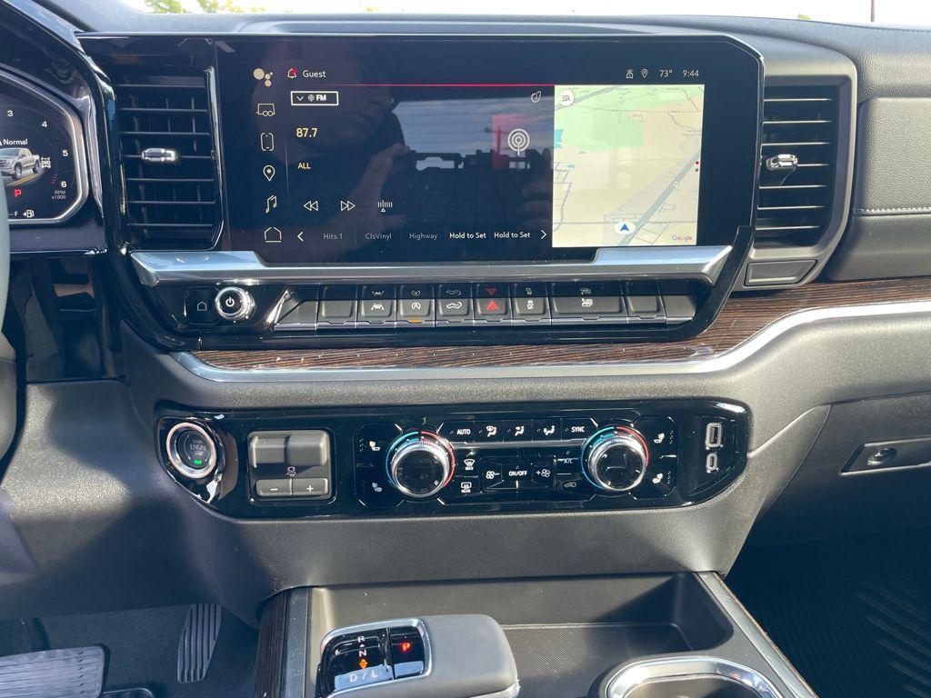 new 2026 GMC Sierra 1500 car, priced at $51,077