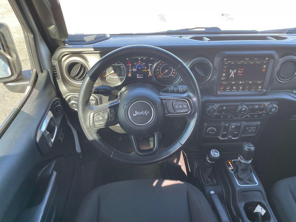 used 2021 Jeep Wrangler car, priced at $25,658