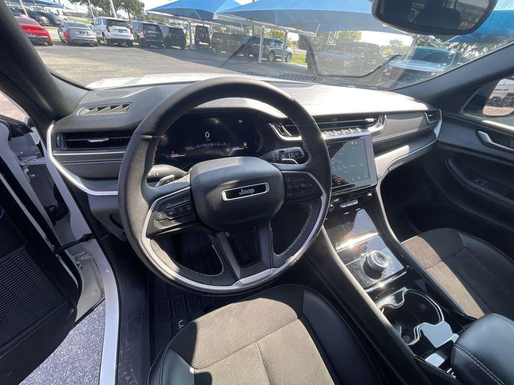 used 2023 Jeep Grand Cherokee L car, priced at $28,999