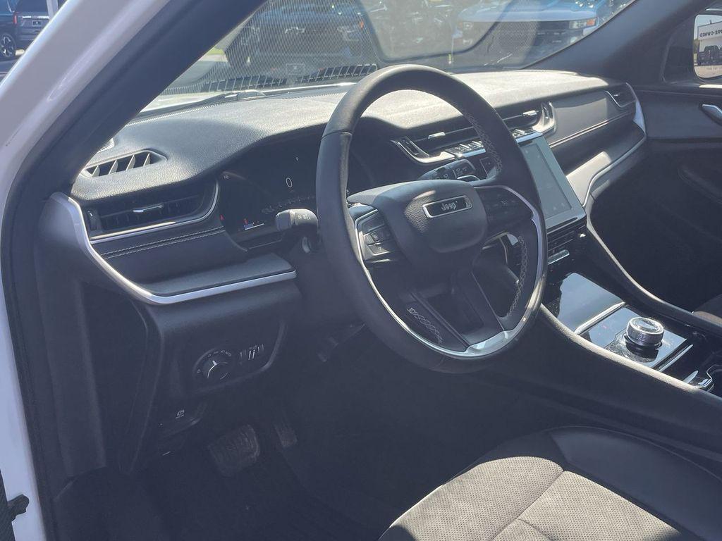 used 2023 Jeep Grand Cherokee L car, priced at $28,999