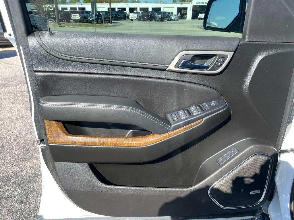 used 2019 GMC Yukon XL car, priced at $25,801