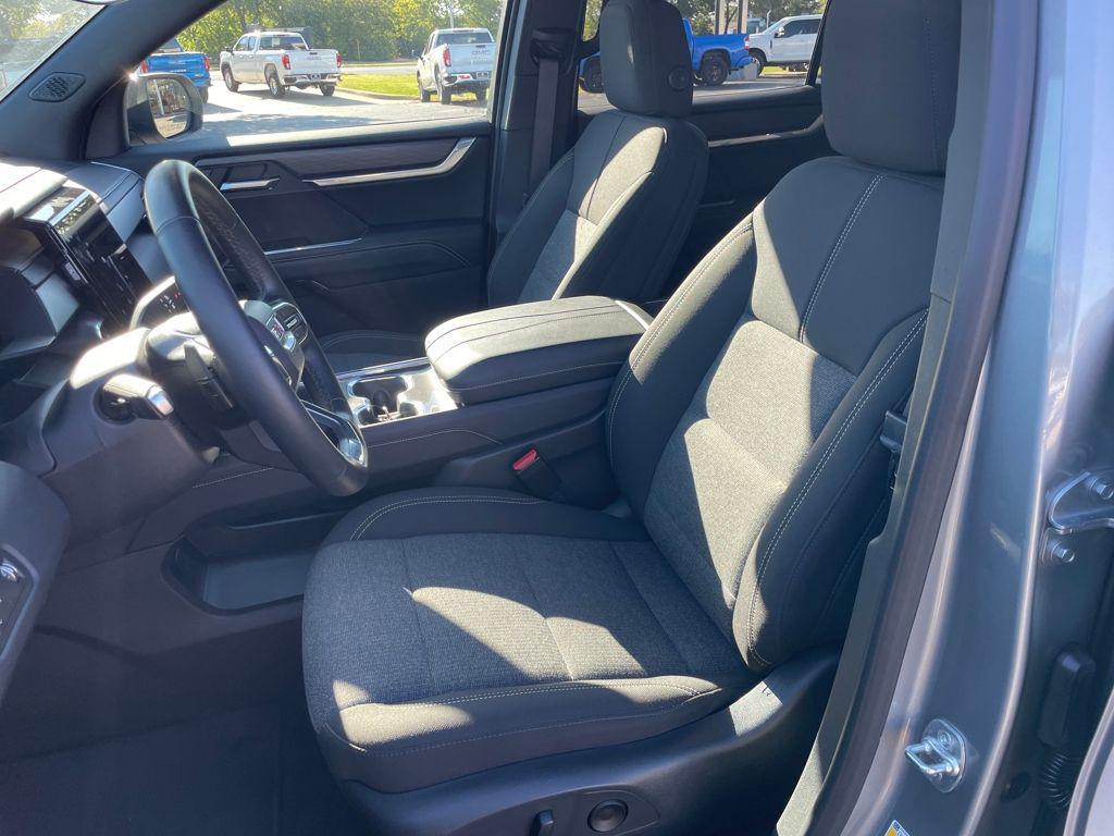 used 2025 GMC Acadia car, priced at $32,469