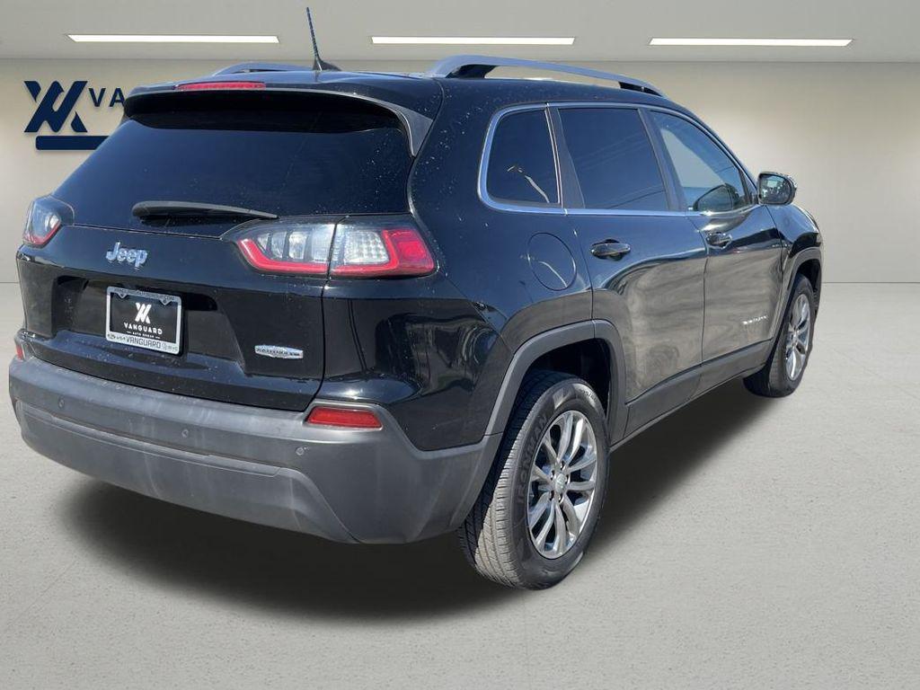 used 2021 Jeep Cherokee car, priced at $13,179