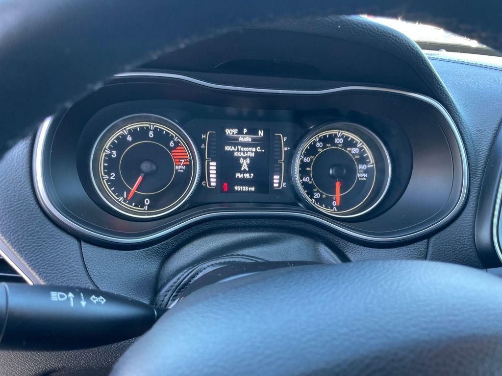 used 2021 Jeep Cherokee car, priced at $13,179