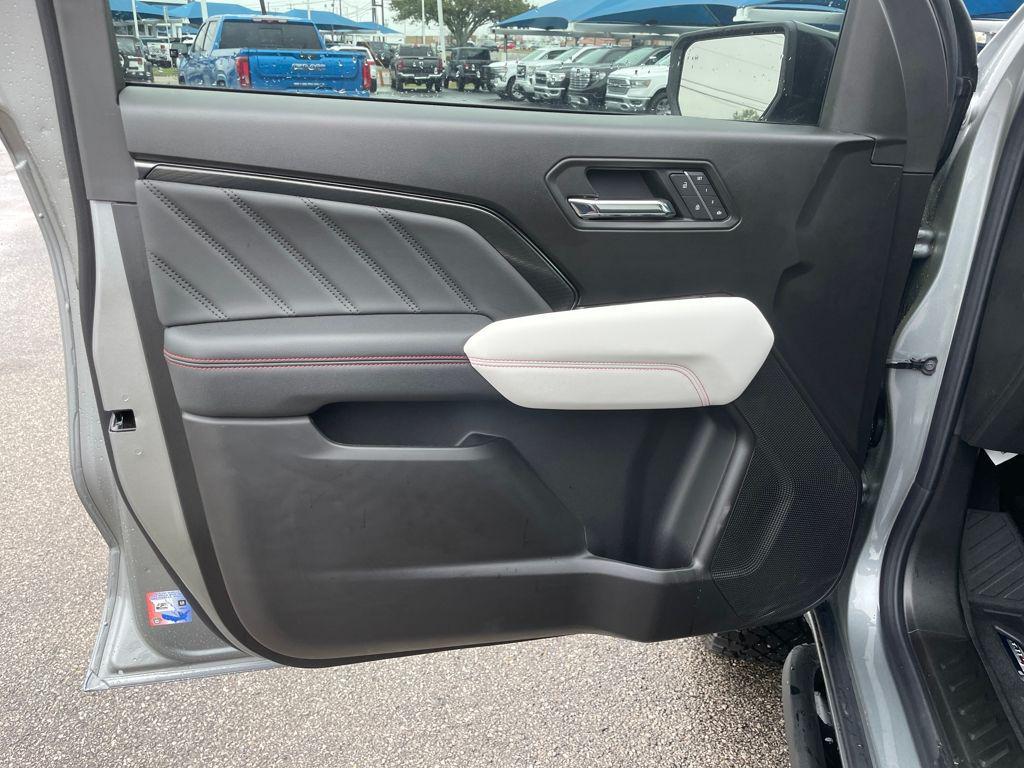 new 2026 GMC Canyon car, priced at $56,301