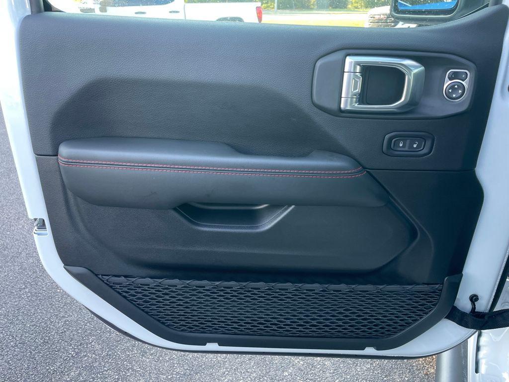 used 2025 Jeep Wrangler car, priced at $47,683