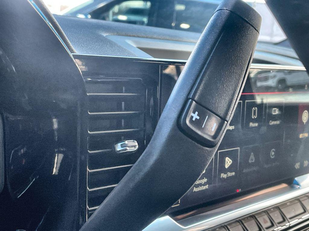 new 2025 GMC Sierra 1500 car, priced at $39,734