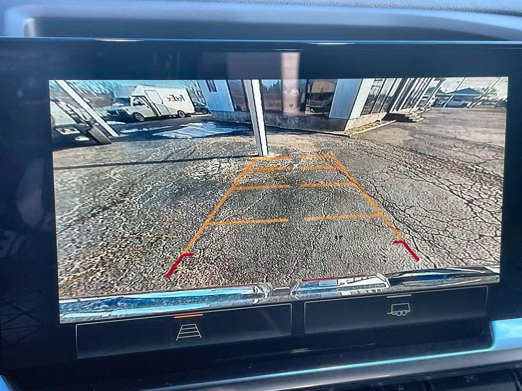 new 2025 GMC Sierra 1500 car, priced at $39,734