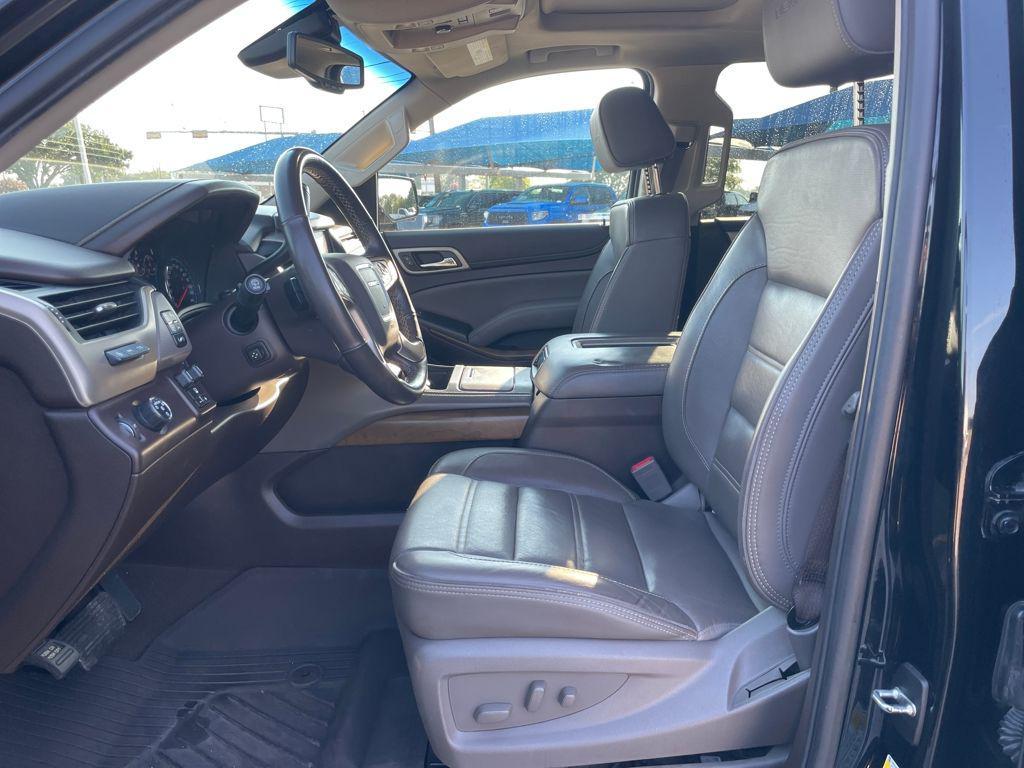 used 2019 GMC Yukon XL car, priced at $25,998