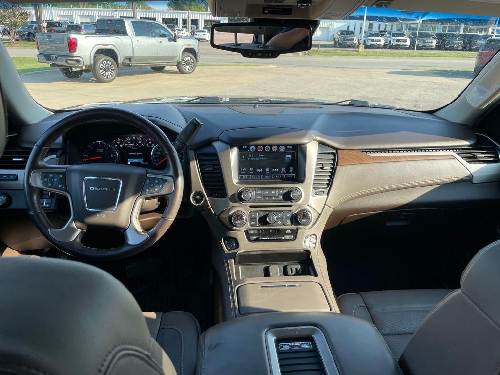 used 2019 GMC Yukon XL car, priced at $25,998