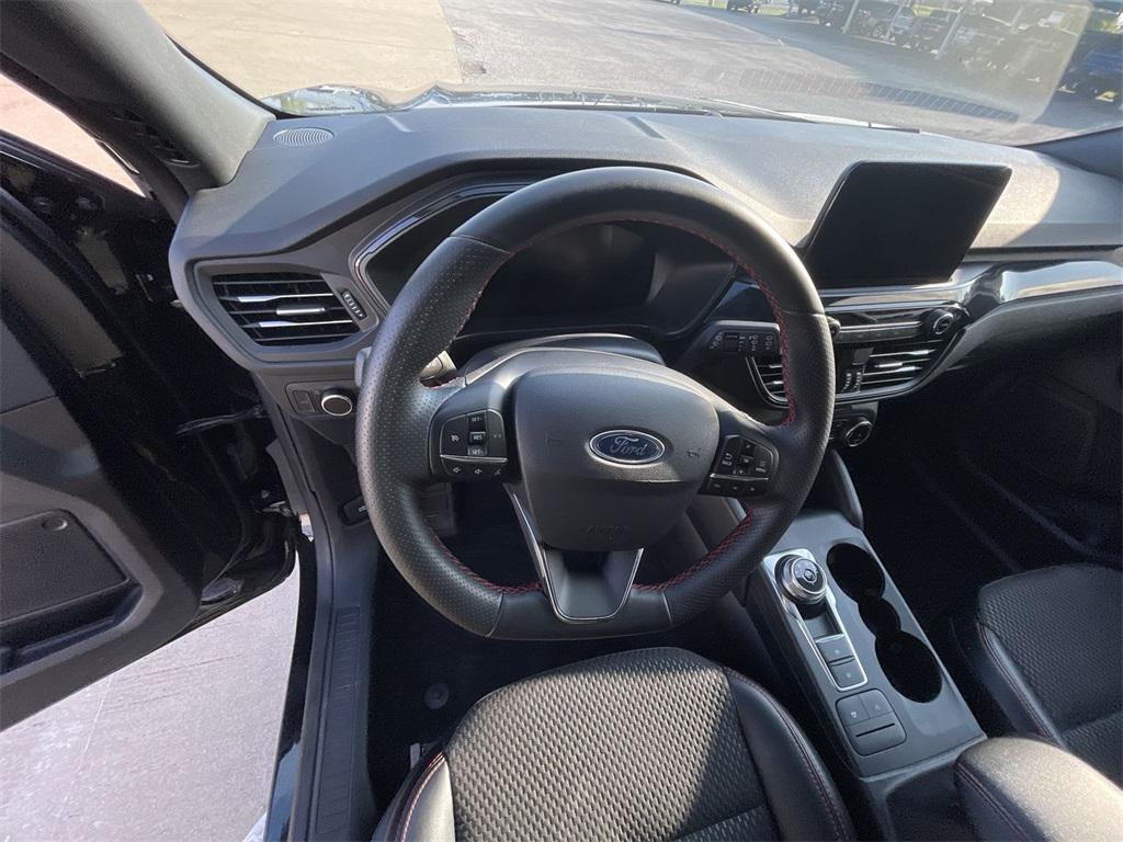 used 2024 Ford Escape car, priced at $23,099