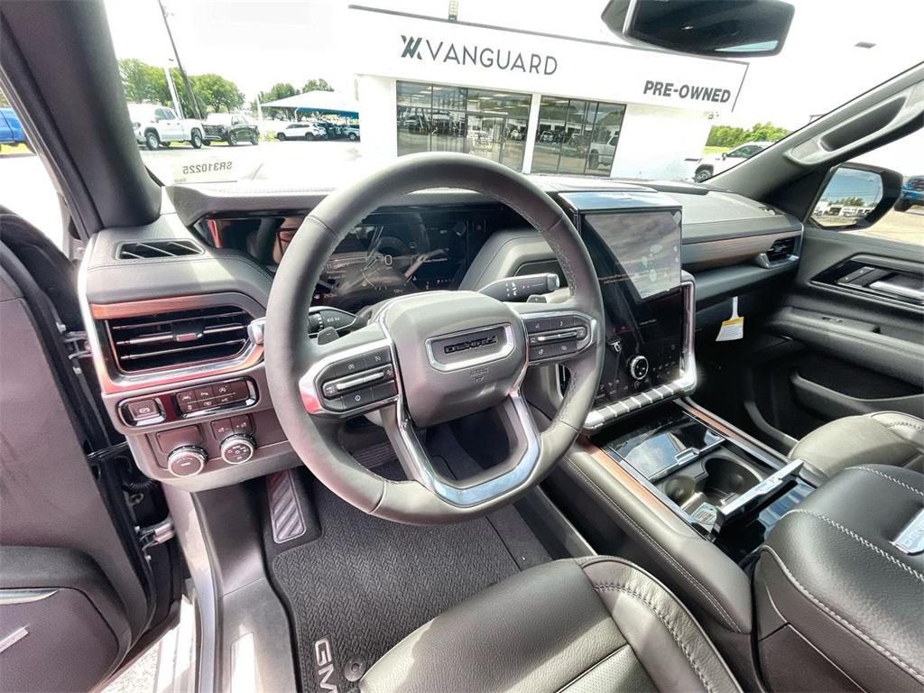 new 2025 GMC Yukon car, priced at $82,896